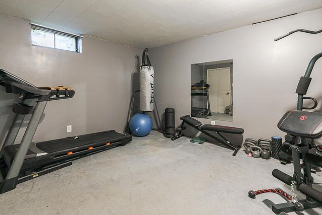 595 Ridgewood Drive, Circleville, OH 43113