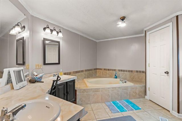 1299 Teague Road, Winston-salem, NC 27107