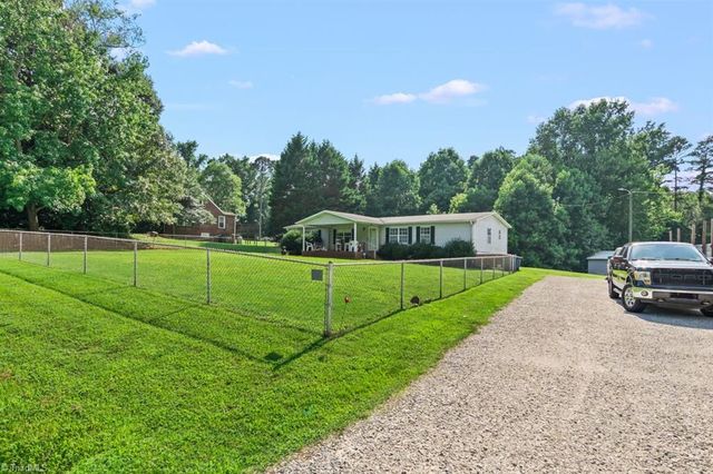 1299 Teague Road, Winston-salem, NC 27107