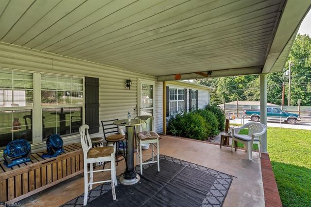 1299 Teague Road, Winston-salem, NC 27107