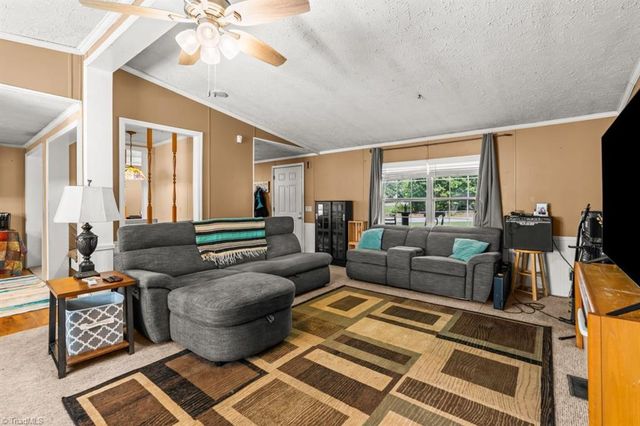 1299 Teague Road, Winston-salem, NC 27107