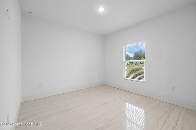 1091 Tolson Street SE, Palm Bay, FL 32909