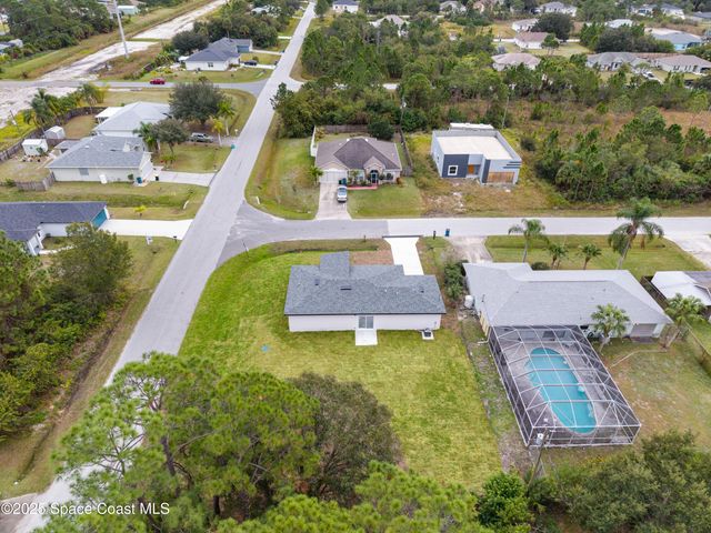 1091 Tolson Street SE, Palm Bay, FL 32909