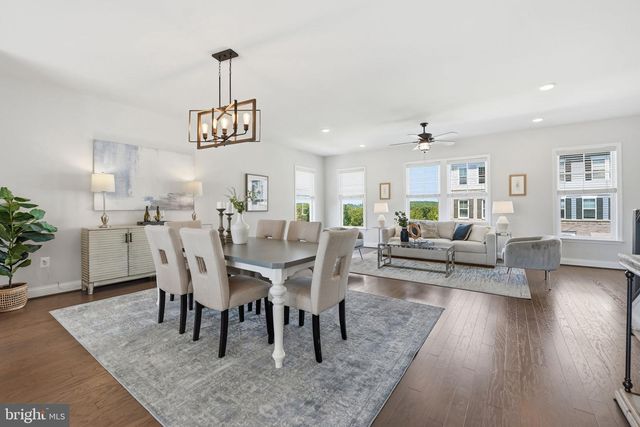 1957 GREENBRIAR HALL RD, Dumfries, VA 22026