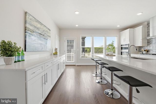 1957 GREENBRIAR HALL RD, Dumfries, VA 22026
