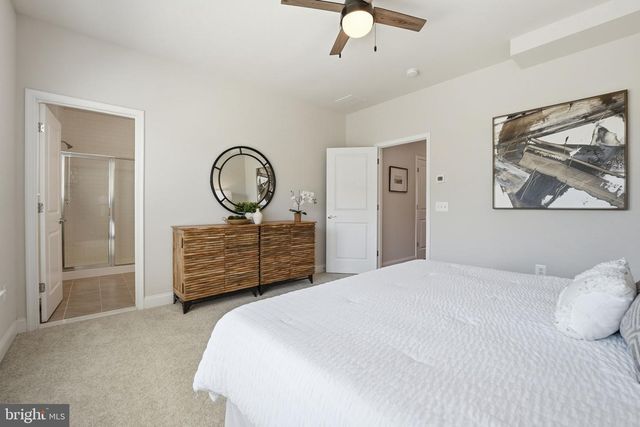 1957 GREENBRIAR HALL RD, Dumfries, VA 22026