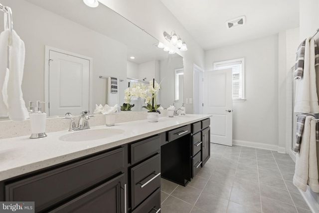 1957 GREENBRIAR HALL RD, Dumfries, VA 22026