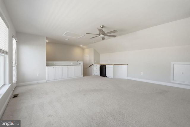 1957 GREENBRIAR HALL RD, Dumfries, VA 22026
