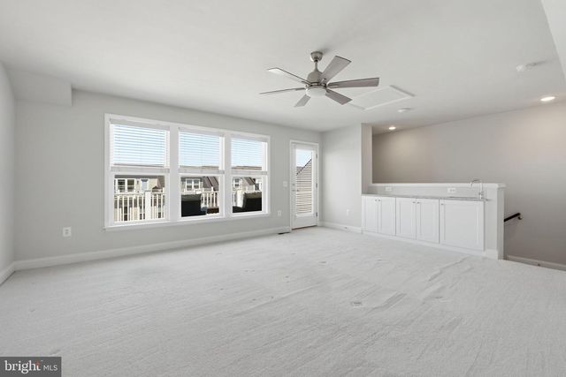 1957 GREENBRIAR HALL RD, Dumfries, VA 22026