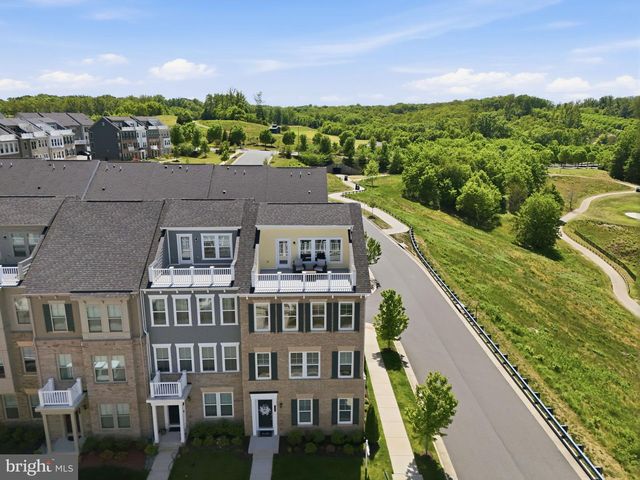 1957 GREENBRIAR HALL RD, Dumfries, VA 22026
