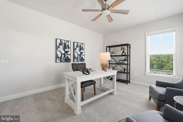 1957 GREENBRIAR HALL RD, Dumfries, VA 22026