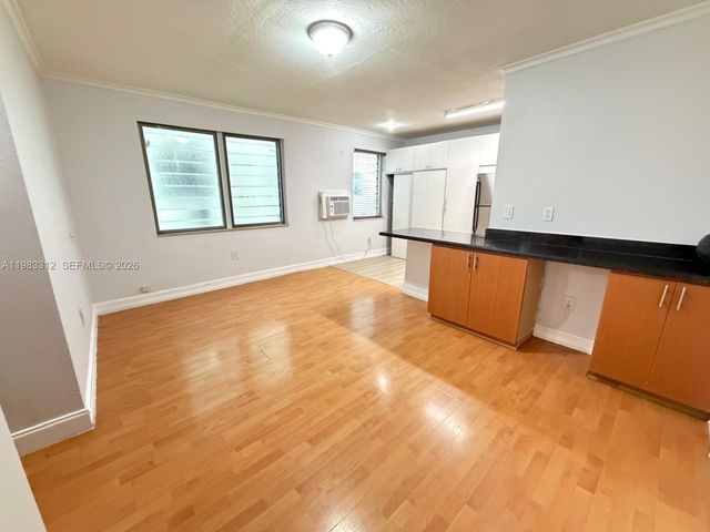 7928 Harding Ave 8, Miami Beach, FL 33141