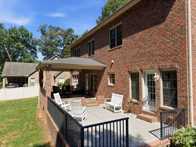 209 Churchill Drive, Salisbury, NC 28144