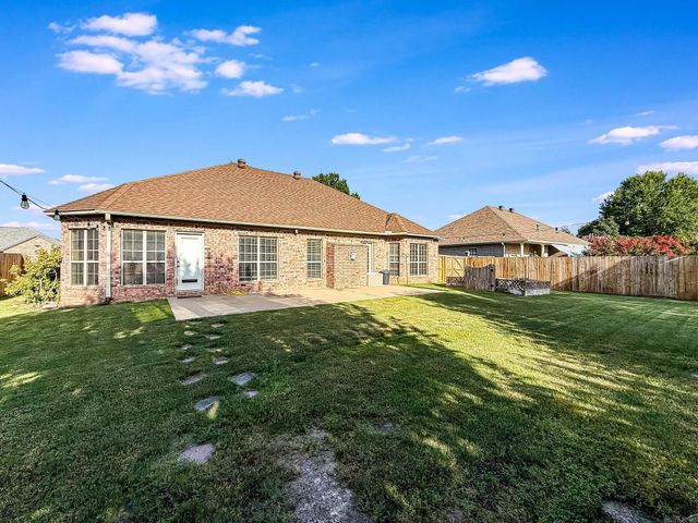 1355 Stone Crest, Conway, AR 72034