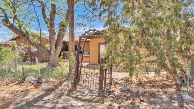 1213 Vista Drive, Socorro, NM 87801