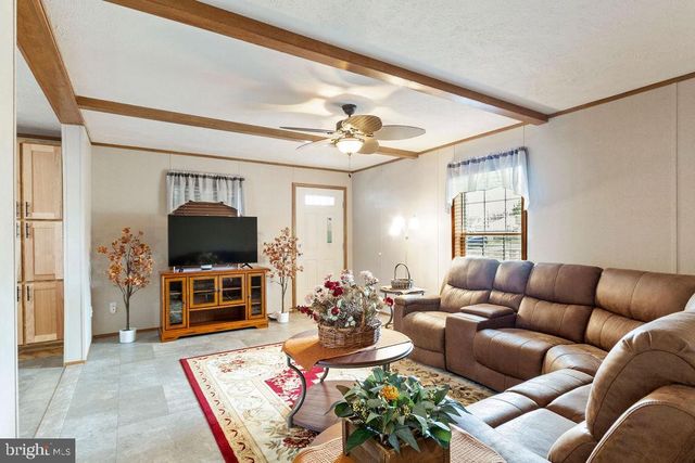 2126 SCULL ST, Lebanon, PA 17046