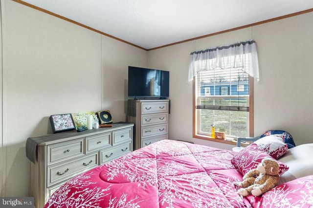 2126 SCULL ST, Lebanon, PA 17046