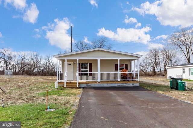 2126 SCULL ST, Lebanon, PA 17046