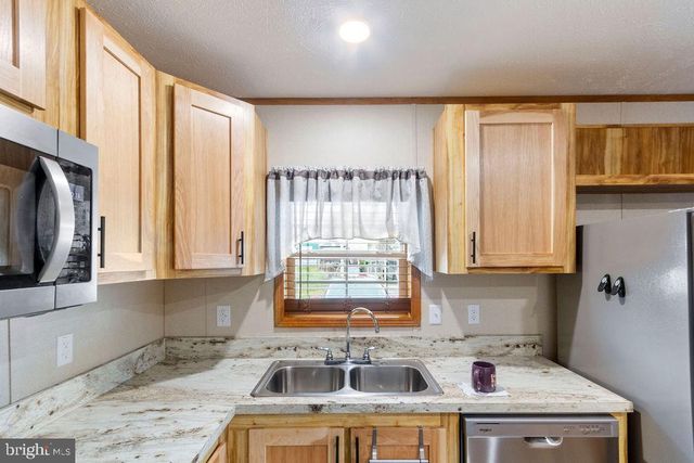 2126 SCULL ST, Lebanon, PA 17046