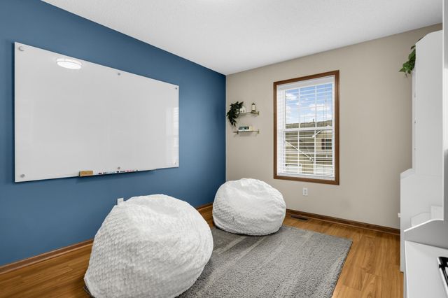 4883 Boatman Lane 6902, Inver Grove Heights, MN 55076