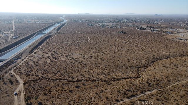 0 0 La Mesa Rd, Phelan, CA 92371