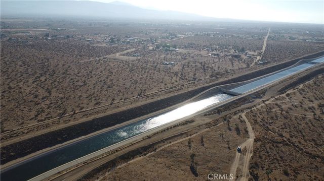 0 0 La Mesa Rd, Phelan, CA 92371