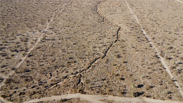 0 0 La Mesa Rd, Phelan, CA 92371