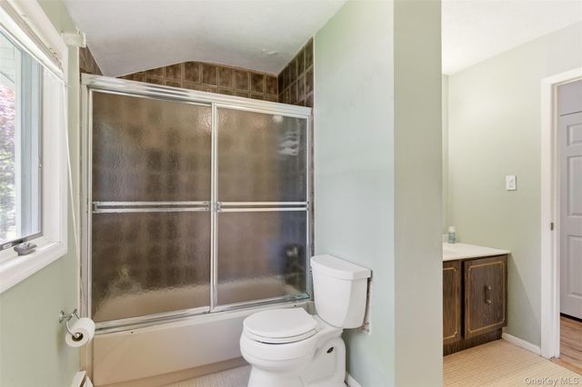 2 Bartel Place, South Huntington, NY 11746