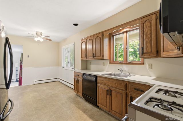 2 Bartel Place, South Huntington, NY 11746