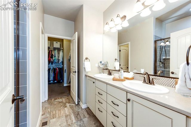 2086 Villa Creek Circle, Colorado Springs, CO 80921