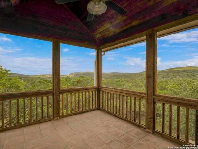 18705 Lookout Mountain, Helotes, TX 78023
