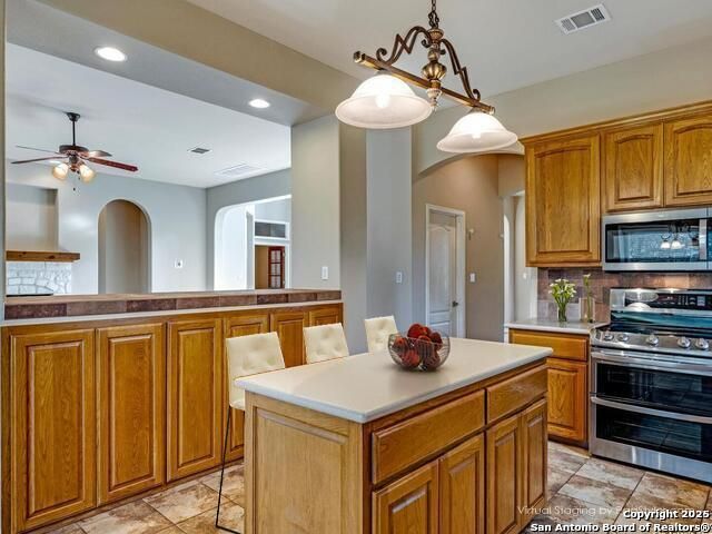 18705 Lookout Mountain, Helotes, TX 78023