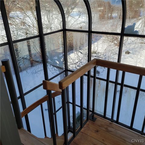 106 Victoria Park Drive, Salina, NY 13088