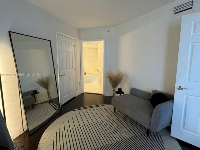6301 Collins Avenue 1606, Miami Beach, FL 33141