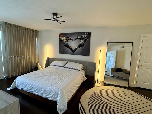 6301 Collins Avenue 1606, Miami Beach, FL 33141