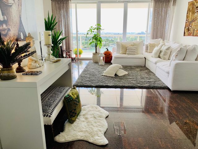 6301 Collins Avenue 1606, Miami Beach, FL 33141