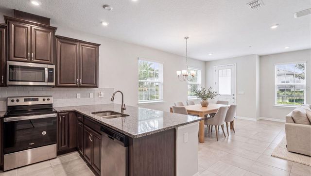 9457 RANDAL PARK BOULEVARD, Orlando, FL 32832