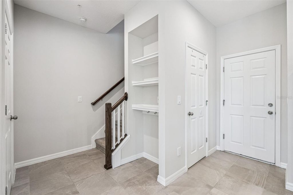 Image 21 of property listing at 9457 RANDAL PARK BOULEVARD, Orlando, FL 32832