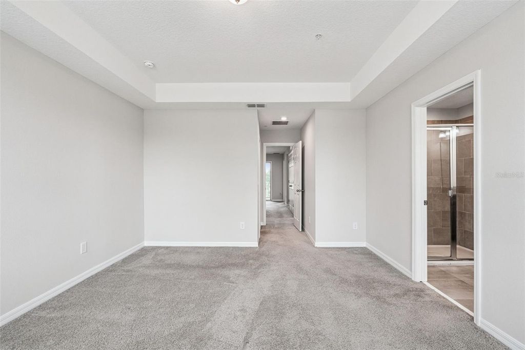 Image 27 of property listing at 9457 RANDAL PARK BOULEVARD, Orlando, FL 32832