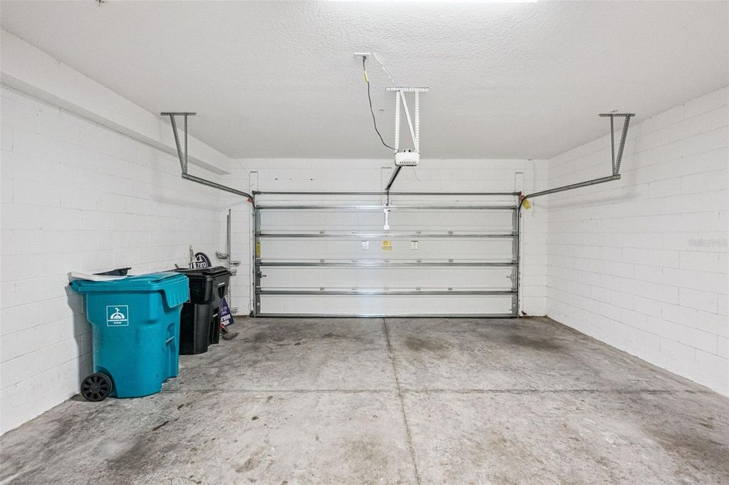 Image 43 of property listing at 9457 RANDAL PARK BOULEVARD, Orlando, FL 32832