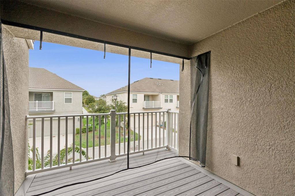 Image 46 of property listing at 9457 RANDAL PARK BOULEVARD, Orlando, FL 32832
