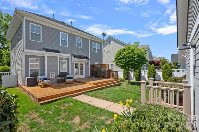 15426 Waterfront Drive, Huntersville, NC 28078