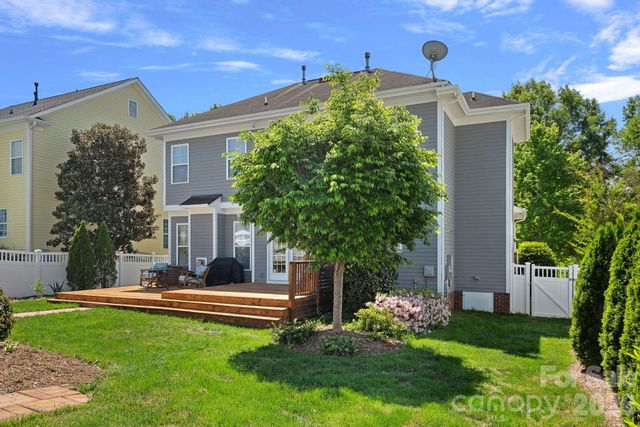 15426 Waterfront Drive, Huntersville, NC 28078