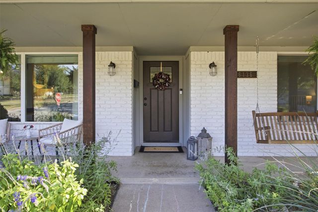6136 Wrigley Way, Fort Worth, TX 76133
