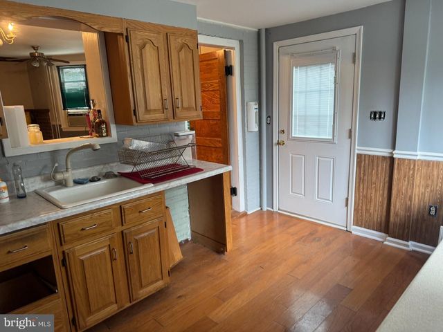 548 WOODLAND AVE, Cheltenham, PA 19012