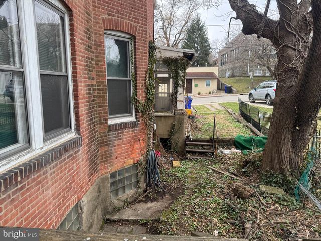 548 WOODLAND AVE, Cheltenham, PA 19012