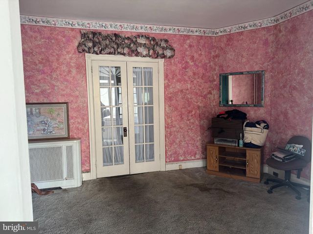 548 WOODLAND AVE, Cheltenham, PA 19012