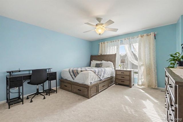 1941 Mapleridge Road, Rochester Hills, MI 48309