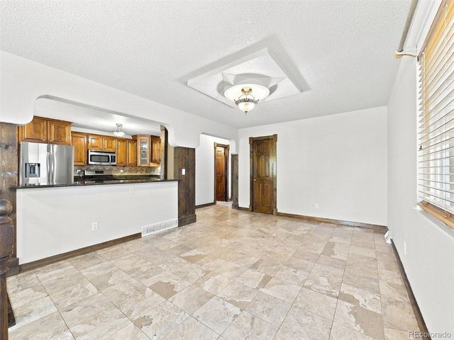 3137 W 20th Avenue, Denver, CO 80211