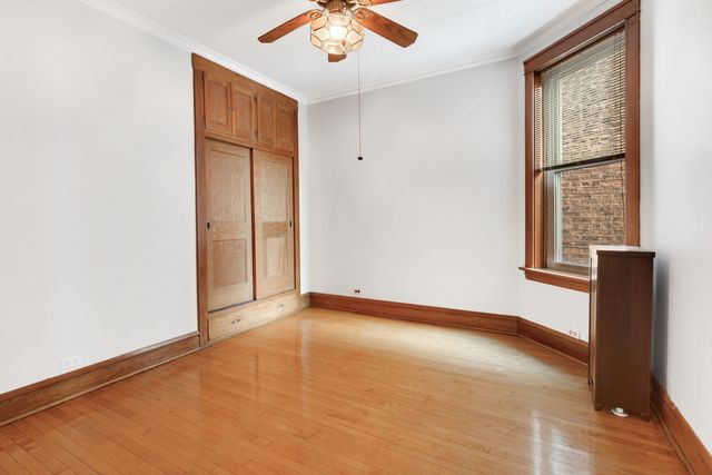 2630 N Sacramento Avenue 1, Chicago, IL 60647